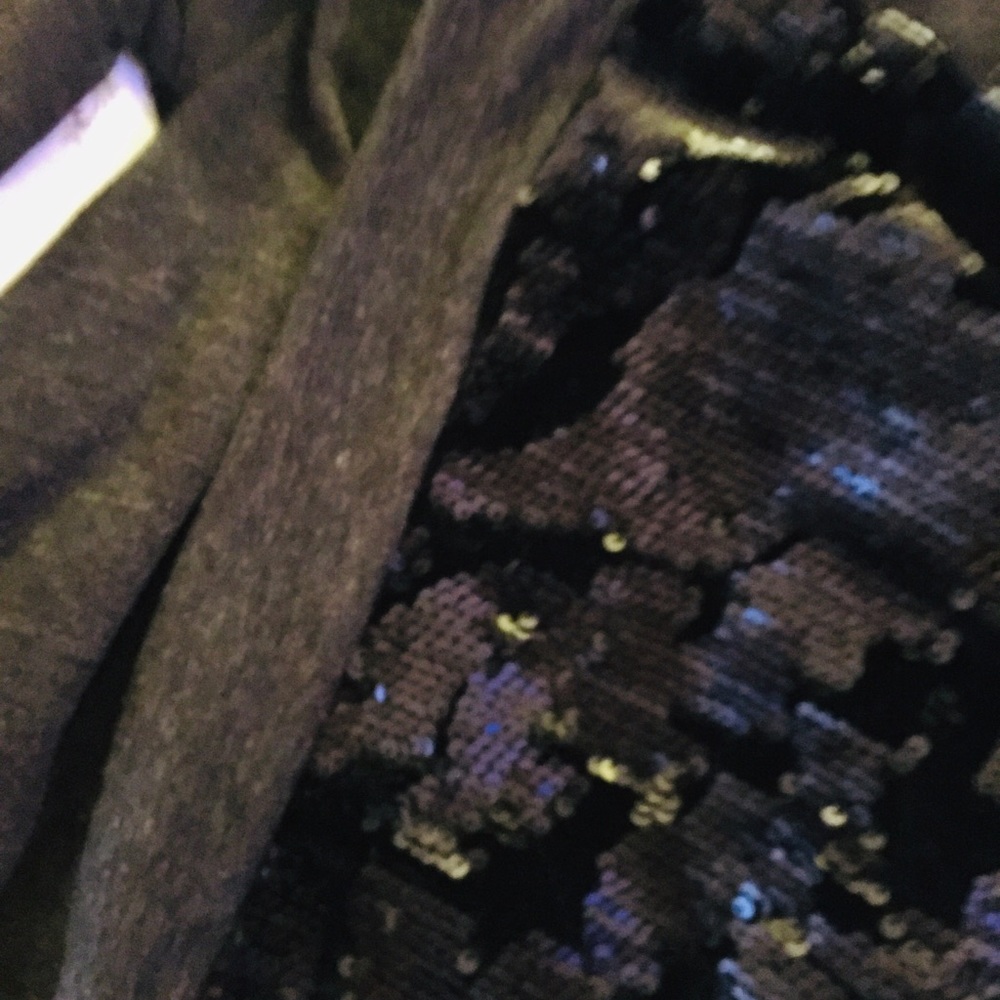 Sweater - Picture 5 of 5
